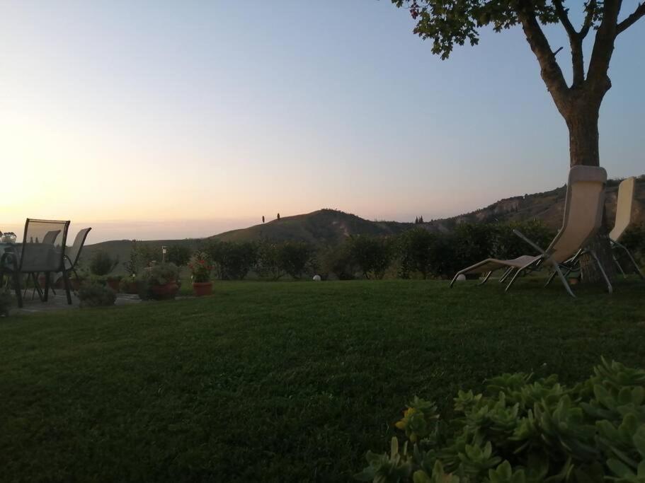 Villa Poggio ai Legni Certaldo Esterno foto